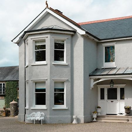 Luxury Accommodation In County Antrim With Riverside Hot Tub Kells Dış mekan fotoğraf