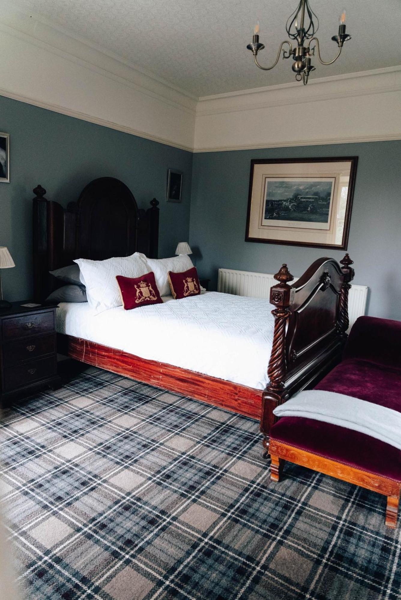 Luxury Accommodation In County Antrim With Riverside Hot Tub Kells Dış mekan fotoğraf