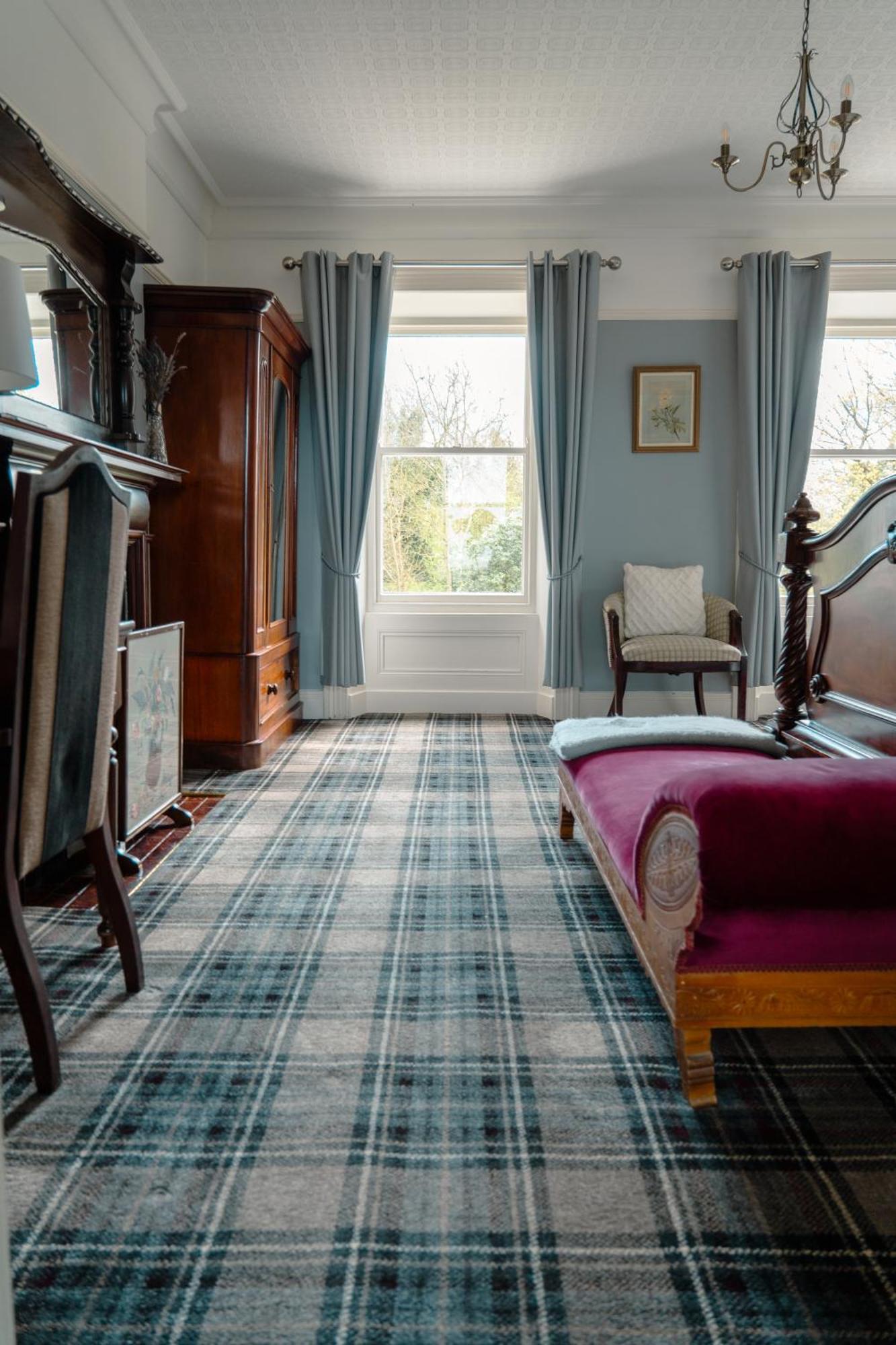 Luxury Accommodation In County Antrim With Riverside Hot Tub Kells Dış mekan fotoğraf